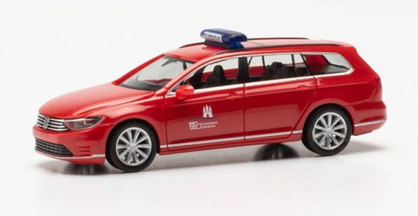 HER097192 - VOLKSWAGEN PASSAT VARIANT GTE Feuerwehr Hamburg - 1