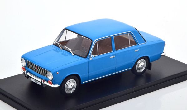 WBXWB124132 - LADA 1200 Blau - 1