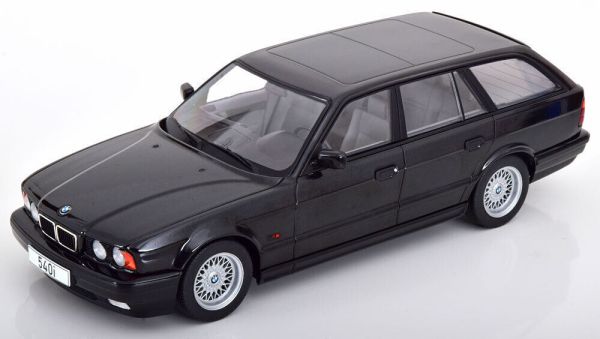 MOD18329 - BMW 5er Reihe (E34) Touring 1991 Schwarz metallic - 1