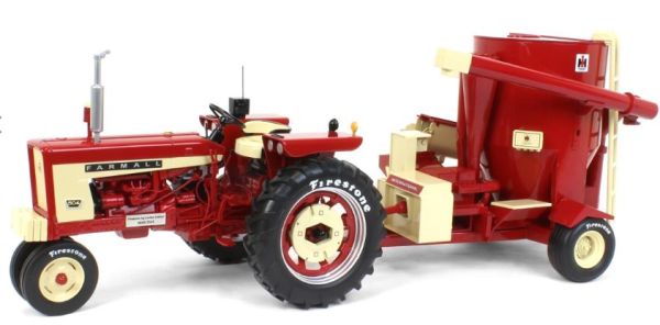 CUST1999 - IH FARMALL 504 mit Mischschüssel IH 1150 - 1