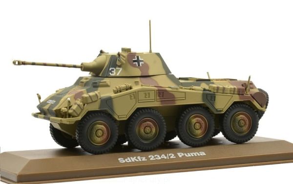 ALT2690004 - Deutscher Panzer des Zweiten Weltkriegs SDKFZ 234/2 Puma 1940 - 1