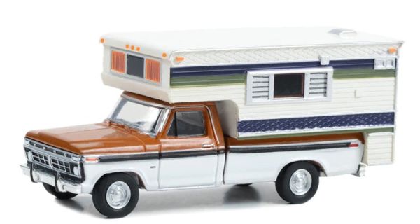 GREEN30406 - FORD F-250 Camper 1976 aus der Serie Camper Special unter Blisterverpackung. - 1