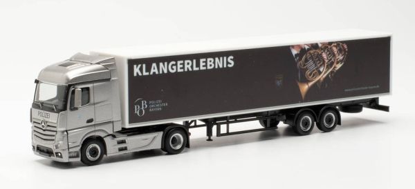 HER314398 - MERCEDES 4x2 ACTROS STREAMSPACE Orchester Bayerische Polizei - 1