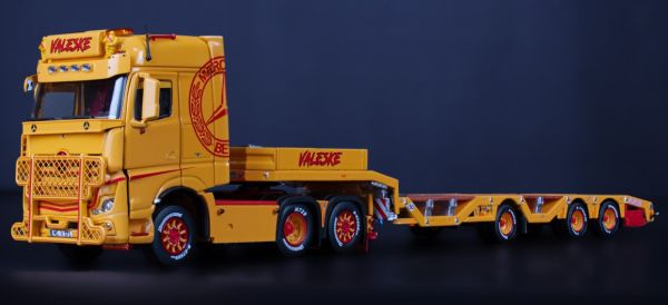 IMC32-0162 -  LKW mit Tieflader 3-achsig VALESKE - MERCEDES Actros Gigaspace 6x2 - 1