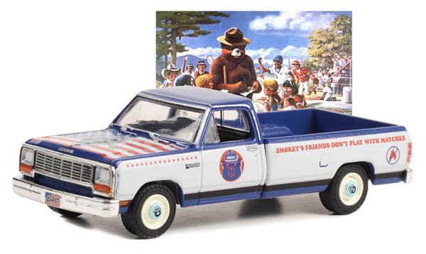 GREEN38040-D - DODGE Ram D-150 1989 aus der SMOKEY BEAR-Serie unter Blisterverpackung - 1