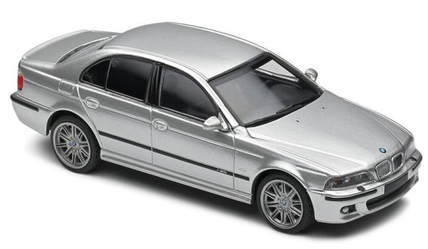 SOL4310502 - BMW M5 E39 silberfarbenes Auto - 1