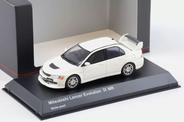 KYO43111W-B - MITSUBISHI Lancer Evolution IX MR Perlweiß - 1