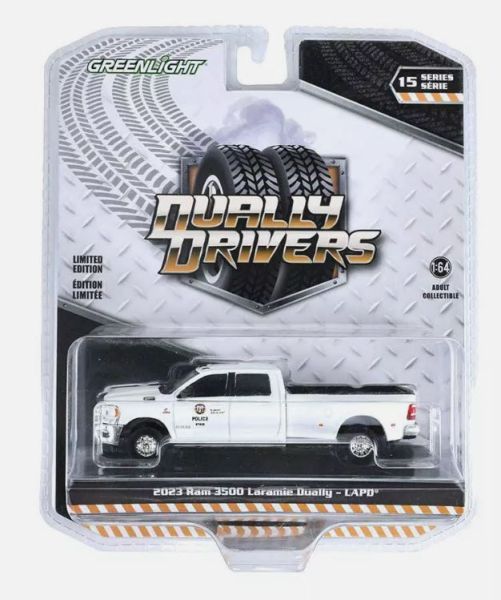 GREEN46150-F - RAM 3500 Laramie Dually 2023 LAPD-Polizei aus der DUALLY DRIVERS-Serie in Blisterverpackung. - 1