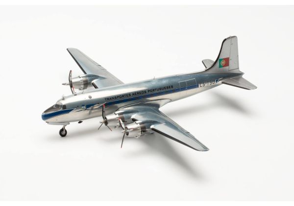 HER572453 - DOUGLAS DC-4 TAP Air Portugal - 1