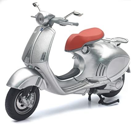 NEW57613-C - VESPA 946 Grau - 1