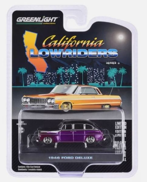 GREEN63070-A - FORD Deluxe 1946 violett aus der Serie CALIFORNIA LOWRIDERS in Blisterverpackung - 1