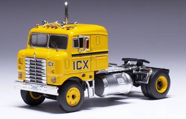 IXO64TR004 - KENWORTH Bullnose 1950 Gelb ICX - 1