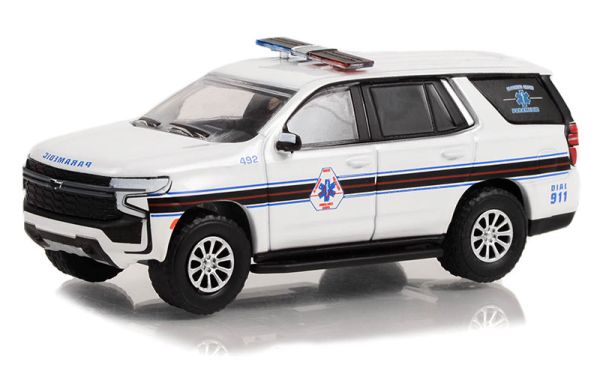 GREEN67040-F - CHEVROLET Tahoe 2021 New York Ambulance aus der Serie FIRST RESPONDERS unter Blisterverpackung. - 1