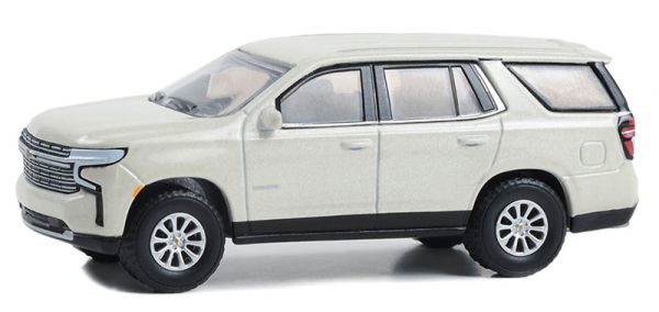 GREEN68040-B - CHEVROLET Tahoe premier 2023 beige aus der SHOWROOM FLOOR Serie in Blisterverpackung. - 1