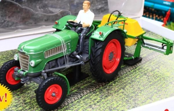 UH6201 - AMAZONE 300S Set mit FENDT Farmer 2 - 1