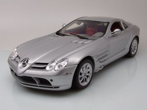 MMX73004ARGENT - MERCEDES-BENZ SLR McLAREN 2005 Silber - 1