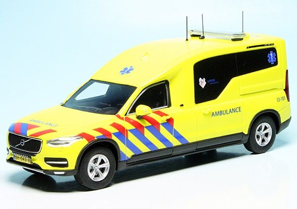 SCH9095 - NILSON CX90 Krankenwagen - 1