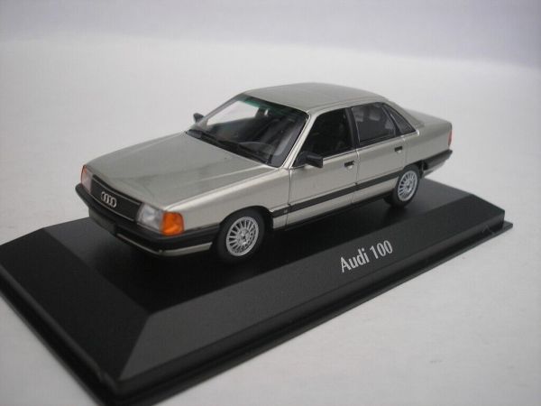 MXC940015202 - AUDI 100 1990 1990 metallic-grau - 1