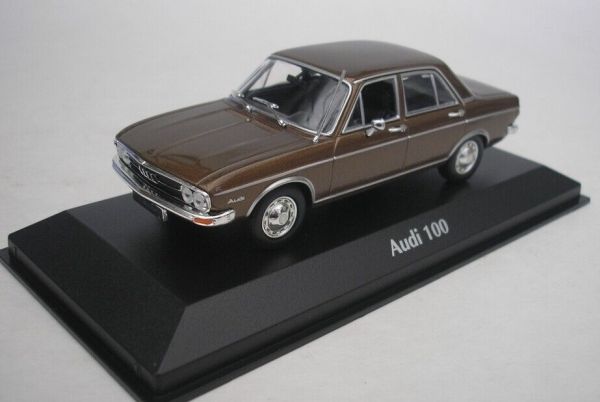 MXC940019101 - AUDI 100 1969 Braun metallic - 1