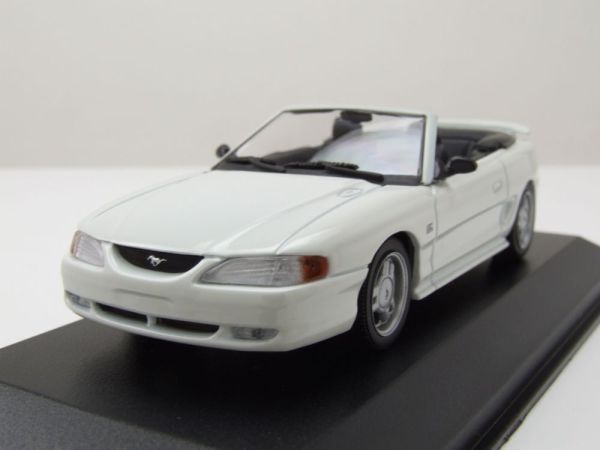 MXC940085631 - FORD Mustang Cabriolet 1994 Weiß - 1