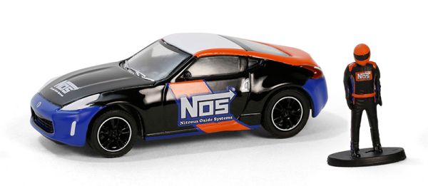 GREEN97160-F - NISSAN 370Z 2020 Schwarz mit Fahrer aus der THE HOBBY SHOP-Serie in Blisterverpackung - 1