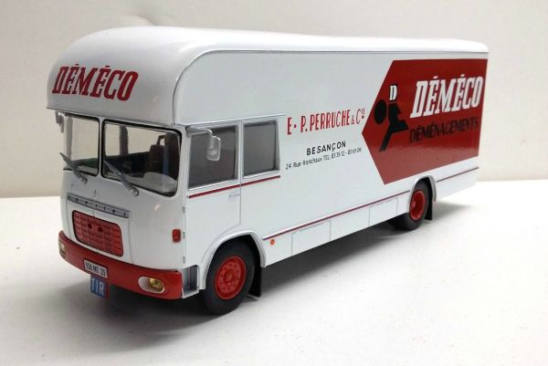 G111A002 - BERLIET GBK75 4x2 Umzugswagen DEMECO - 1