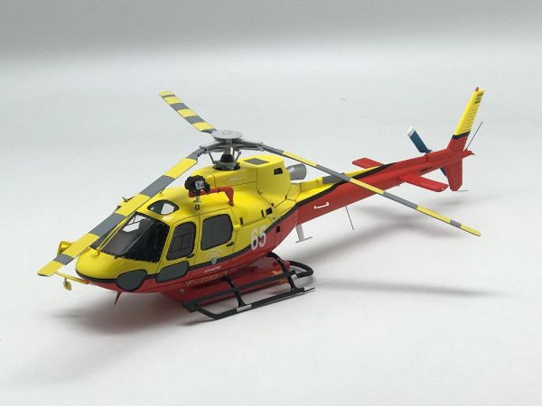 ALERTE0111 - AEROSPATIALE AS350 Écureuil SDIS 06-Alpes-Maritimes gelb und rot limitiert auf 200 Stück. - 1