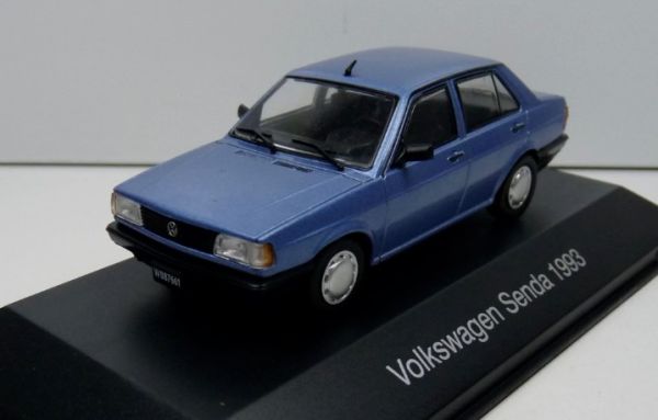 MAGARGAQV30 - VOLKSWAGEN senda 1993 metallic-blau mit Heftchen - 1