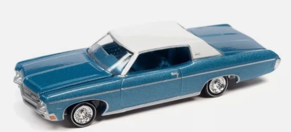 AW64382B-F - CHEVY Impala Custom Coupe 1970 Blau – Im Blister - 1