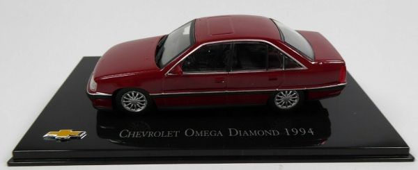 MAGCHEVYOMEGA - CHEVROLET Omega Diamond 1994 dunkelrote 4-türige Limousine - 1