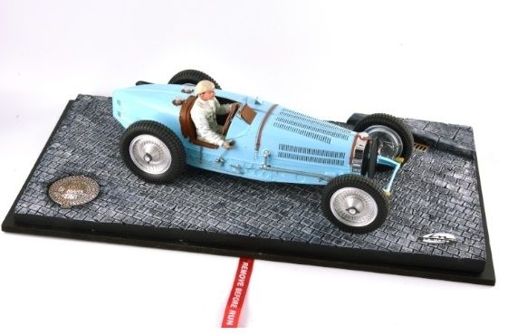 FLM-118001M/LB - BUGATTI Typ 59 Fahrgestell 59124 himmelblau - 1