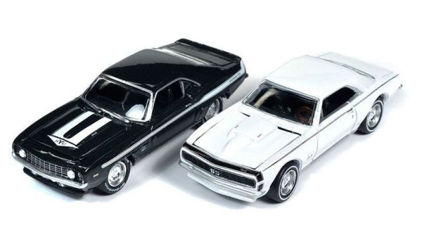 JLPK019A-2 - CHEVROLET Camaro 1969 grün und CHEVROLET Camaro 1967 weiß - YENKO - aus der Serie TWIN PACK 2022 Serie A in Blisterverpackung - 1