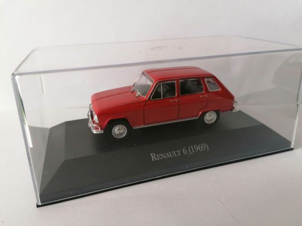 MAGARG27 - RENAULT 6 1969 rot im Blister - 1