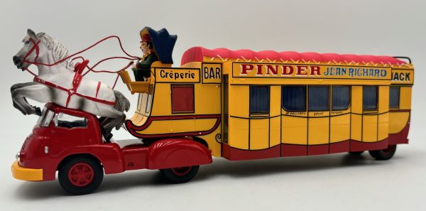 MAGPINC05-C06SET - 4x2-LKW mit Bar-Créperie-Wohnwagen Jean Richard PINDER - 1