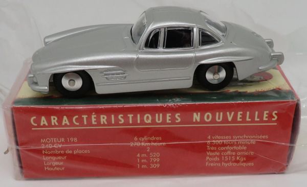 MAGQUIRALU300SL - MERCEDES-BENZ 300 SL 240PS Silber - 1