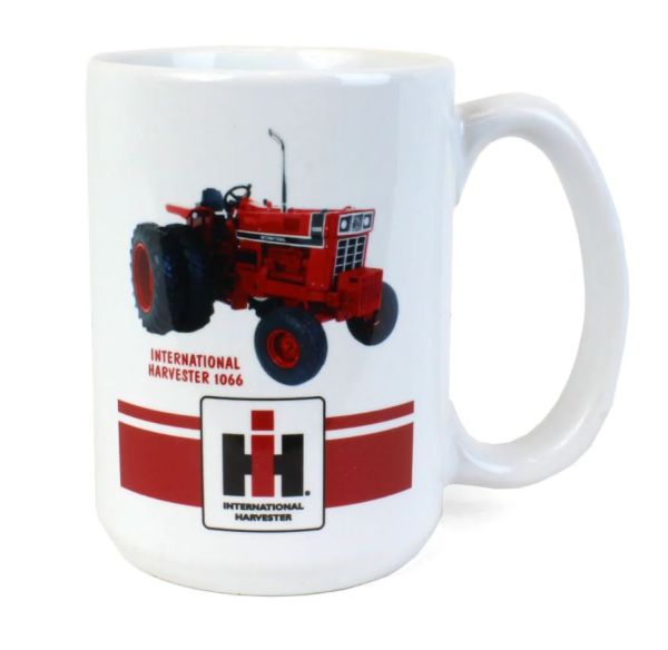 OBT162 - Tasse mit INTERNATION Traktor Hasverster 1066 - 1