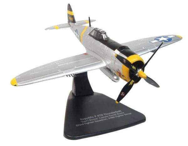 OXFAC117 - REPUBLIC P-47 Thunderbolt - DAN'I BOONE - Captain Daniel BOONE - 333rd Fighter Squadron - 318th Fighetr Group. - 1