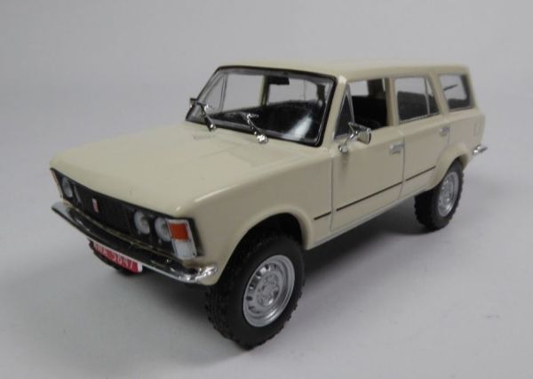 MAGPCFI125P4X4W - Polski FIAT 125P 4x4 beige - 1