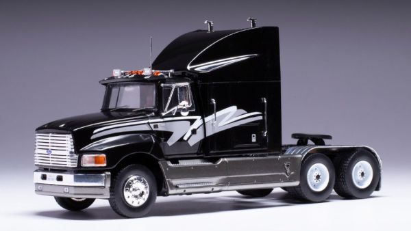 IXOTR179.22 - FORD Aeromax 6x4 1990 Schwarz - 1