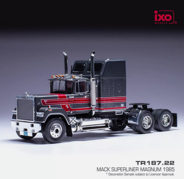 IXOTR187.22 - MACK Superliner Magnum 6x4 1985 - 1