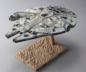 REV01211 - STAR WARS Millennium Falcon zum Zusammenbauen