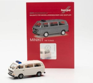 HER013093-004 - VOLKSWAGEN T3 BUS WEISS - IM SET