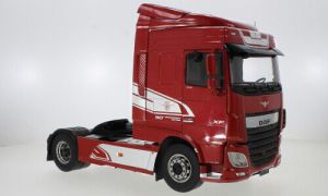 PRX30211 - DAF XF Space Cab 4x2 2018 Metallic-Rot