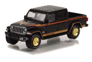 GREEN30327 - JEEP Gladiator J-10 GOLDEN EAGLE TRIBUTE unter Blisterverpackung.