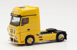 HER311533-004 - MERCEDES ACTROS 4x2 Lampenhalter + Stoßfänger