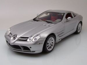 MMX73004ARGENT - MERCEDES-BENZ SLR McLAREN 2005 Silber