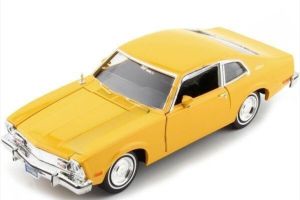 MMX79042JAUNE - FORD Maverick 1974 gelb