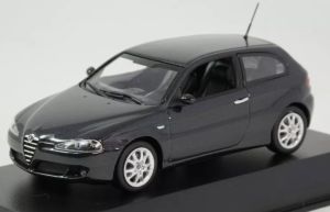 MXC940120561 - ALFA ROMEO 147 2005 Schwarz metallic