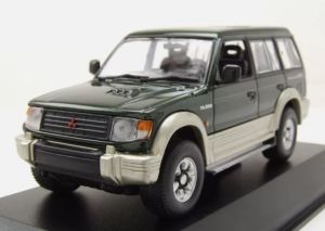 MXC940163471 - MITSUBISHI Pajero LWB 1991 Metallic-Grün