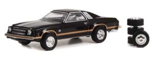 GREEN97130-B - CHEVROLET chevelle Laguna S3 1976 mit Ersatzreifen aus der THE HOBBY SHOP-Serie in Blisterverpackung.